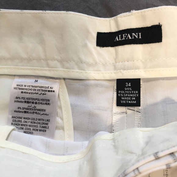 Alfani Shorts -34 - Picture 2 of 3